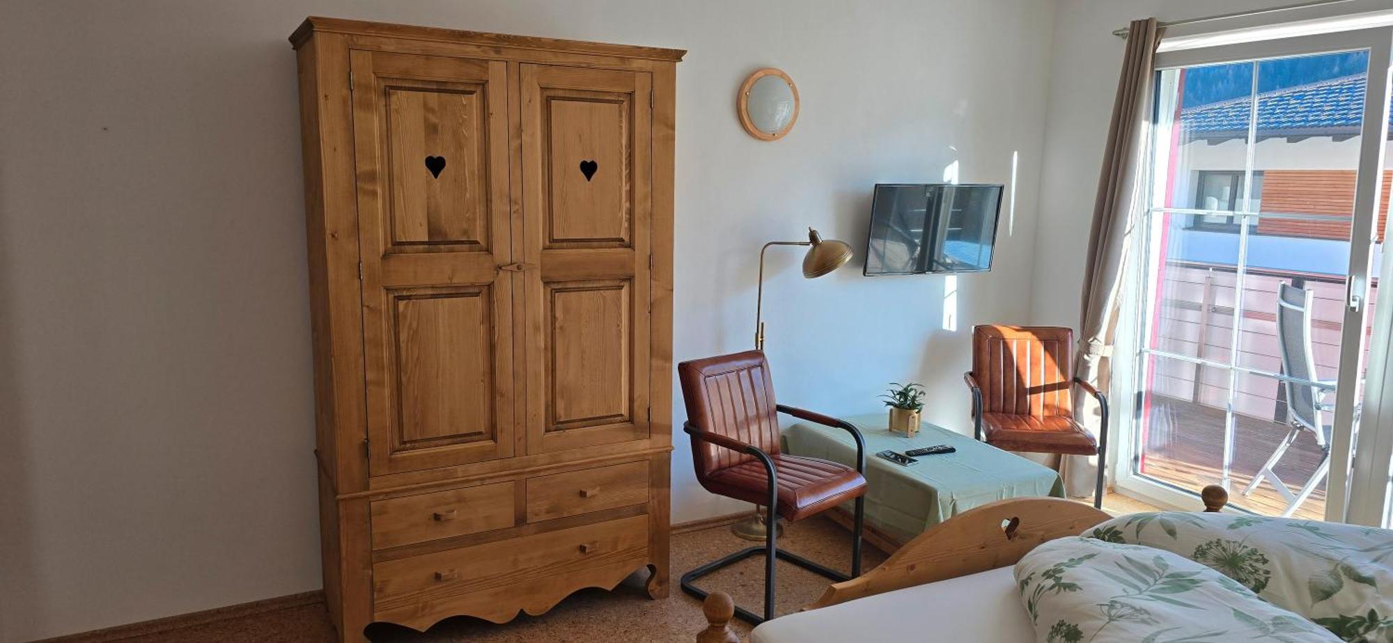 Haus Auszeit Bed & Breakfast Wenns Ngoại thất bức ảnh